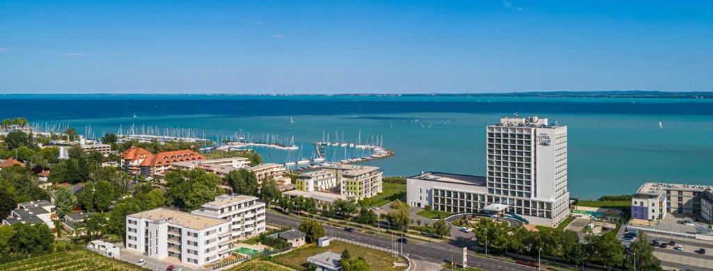 Fuered Luxury Apartman With Private Pool Balatonfüred Exterior foto